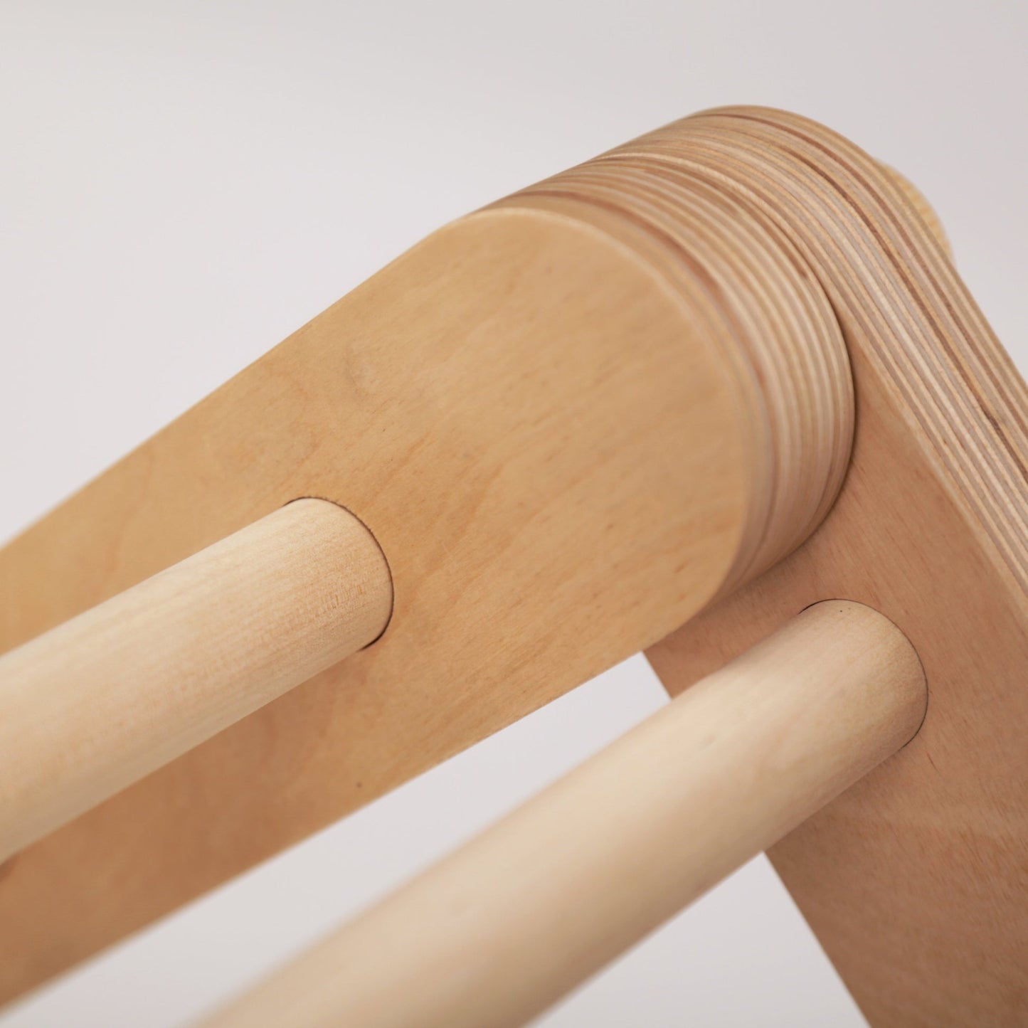 FIPITRI Klimdriehoek - Hout - Veilig Speeltoestel Voor Kinderen - SpeelSterk SpeelSterk