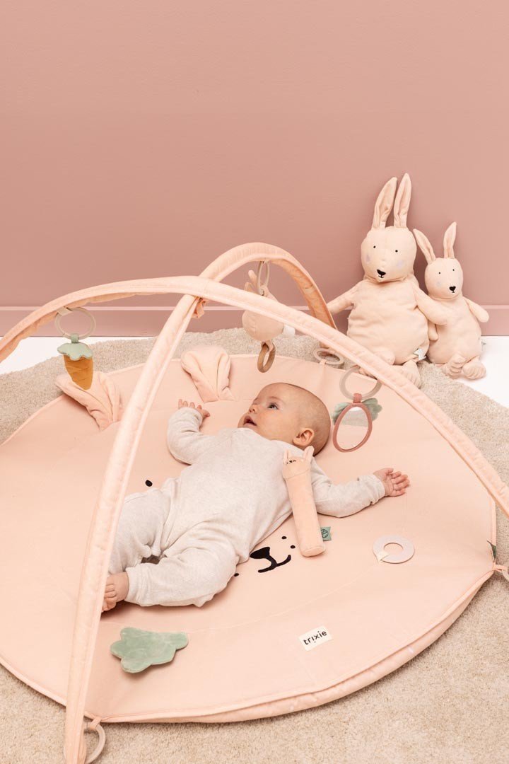 Speelkleed - Mrs Rabbit - Pastelkleuren - Veilig en Stimulerend - SpeelSterk SpeelSterk