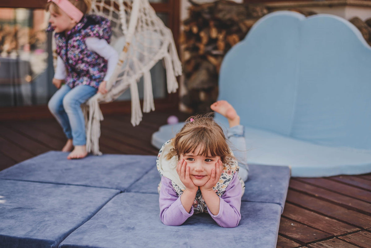 Play Mat for Kids - Square Blue-Grey Velvet - SpeelSterk.nl