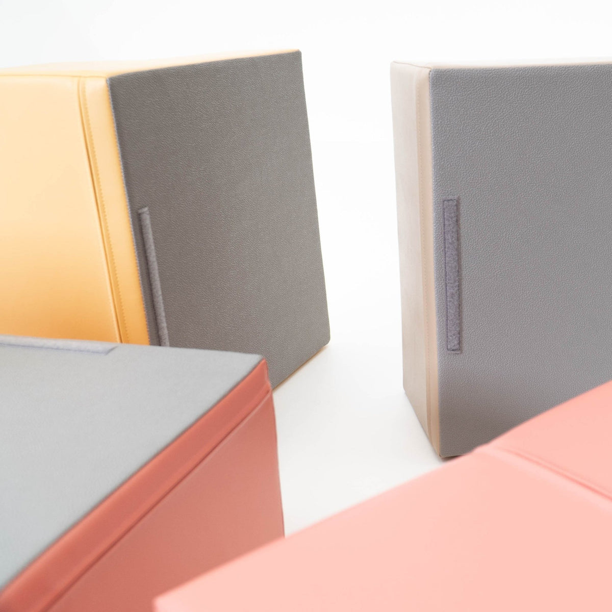 Soft Play 8 Foam Block Set - Pastel Pink Adventurer - SpeelSterk.nl