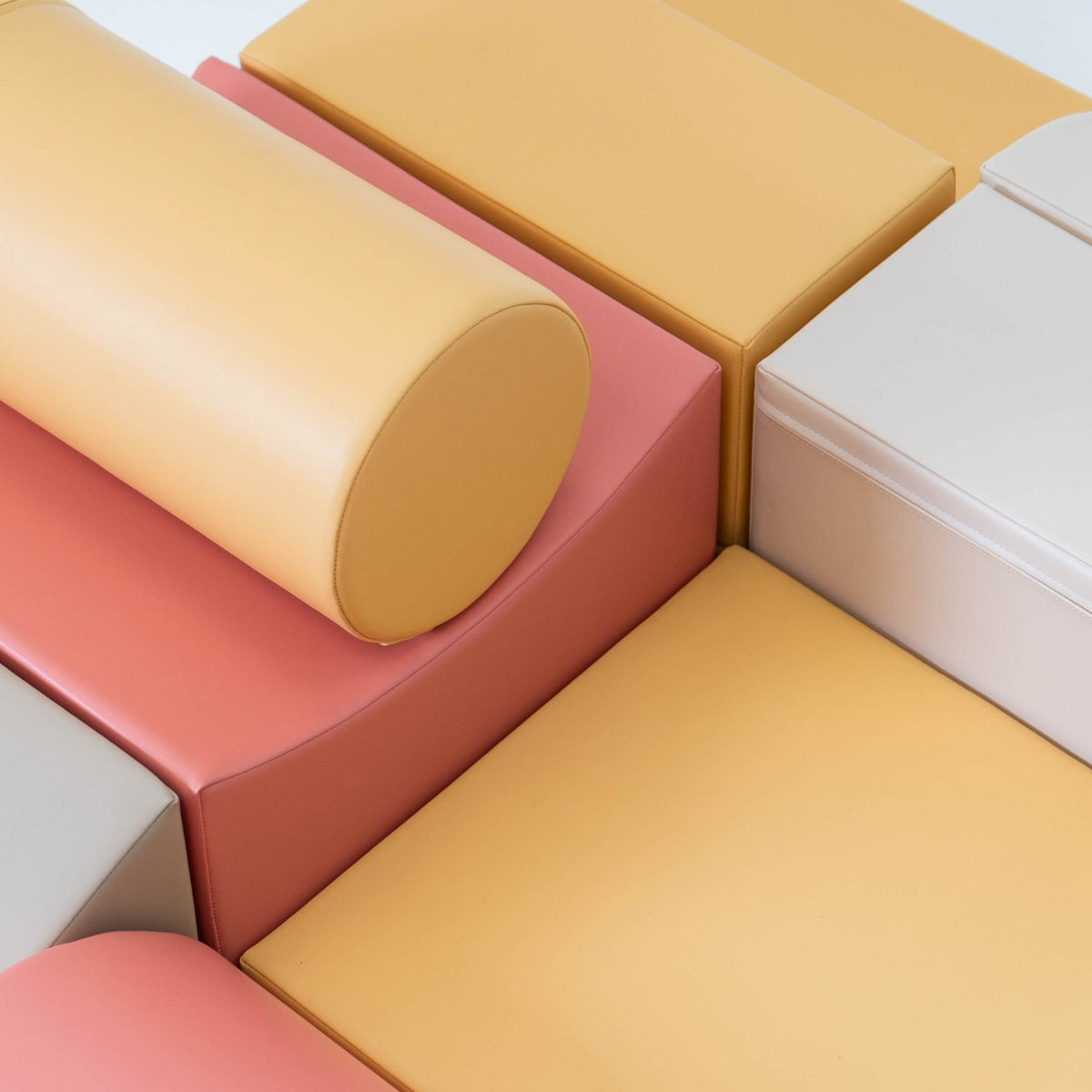 Soft Play 8 Foam Block Set - Pastel Pink Adventurer - SpeelSterk.nl